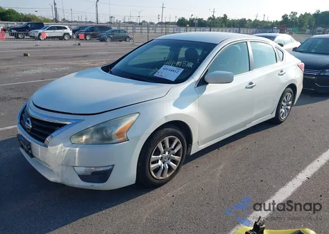 2013 Nissan Altima 2.5 S from USA, damaged, VIN 1N4AL3AP6DC167966